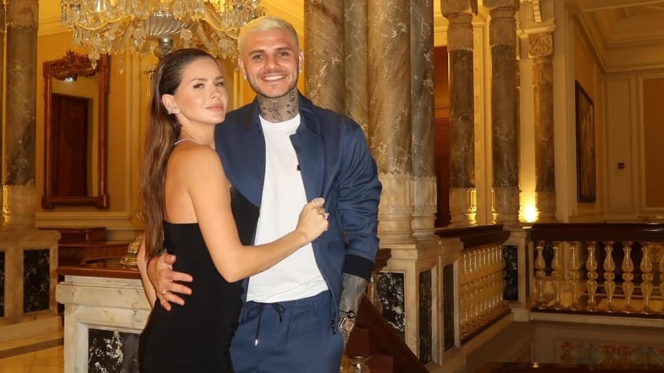 z UÇANKUŞ MAGAZİN | Mauro Icardi'ye Çırağan Sarayı'nda romantik doğum günü kutlaması