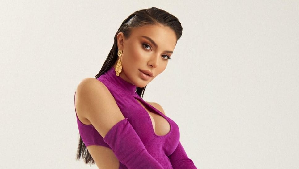 1234 UÇANKUŞ MAGAZİN | NR1 Türk’te Yeni Magazin Dönemi Başlıyor:Ünlü Model ve Sunucu Tuğçe Aral Ekranlara Dönüyor